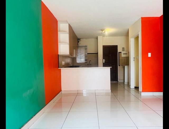 2 BEDROOM APARTMENT FOR SALE IN THE ORCHARDS